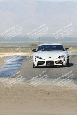media/Sep-15-2024-Speed Ventures (Sun) [[7a54f7ed2f]]/Black Group/Session 1 (Outside Grapevine)/